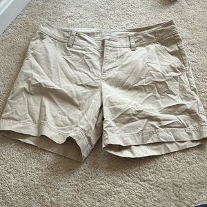 Columbia khaki shorts women